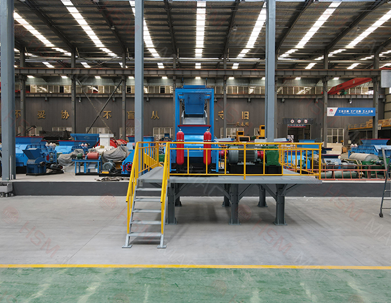 AZS 锆刚玉对辊破碎机 