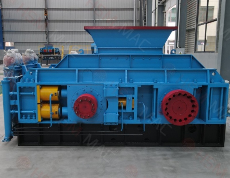 钨矿石破碎机