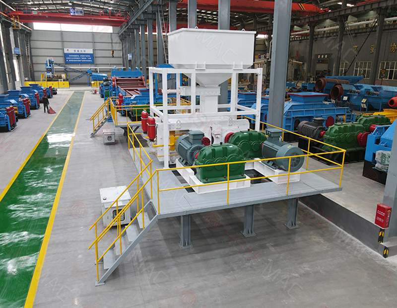 选矿厂用高压辊磨机