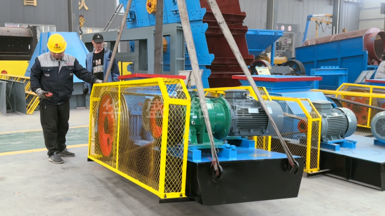 废旧沥青双辊破碎机